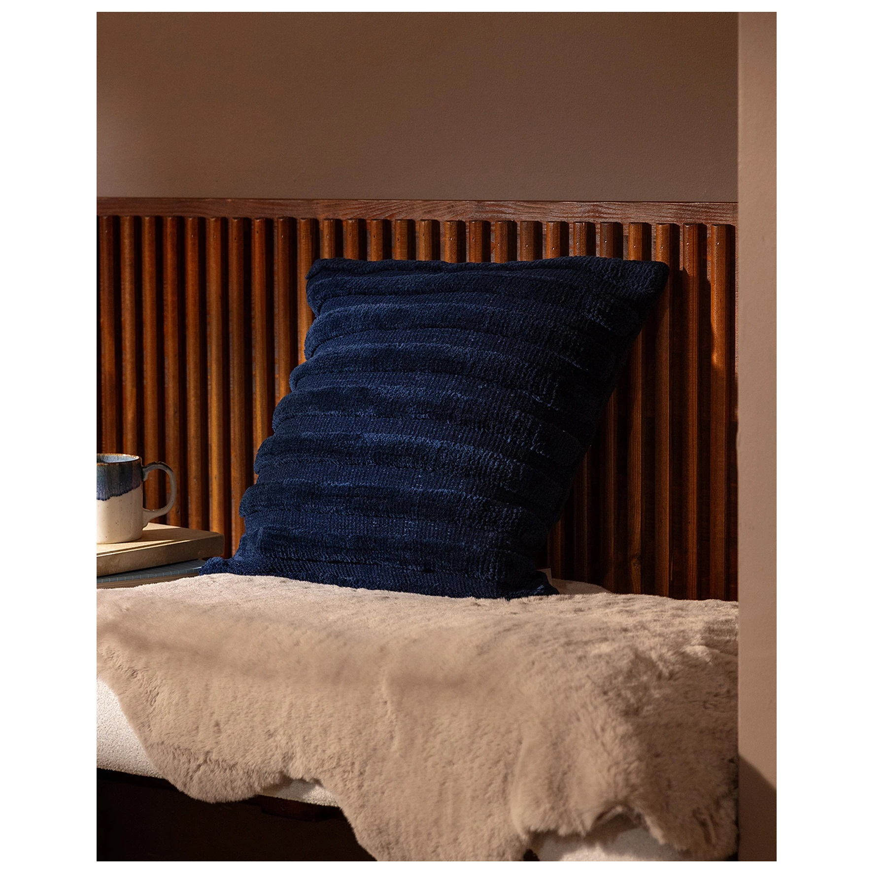 کاور کوسن مادام کوکو مدل Bourgogne 45.45