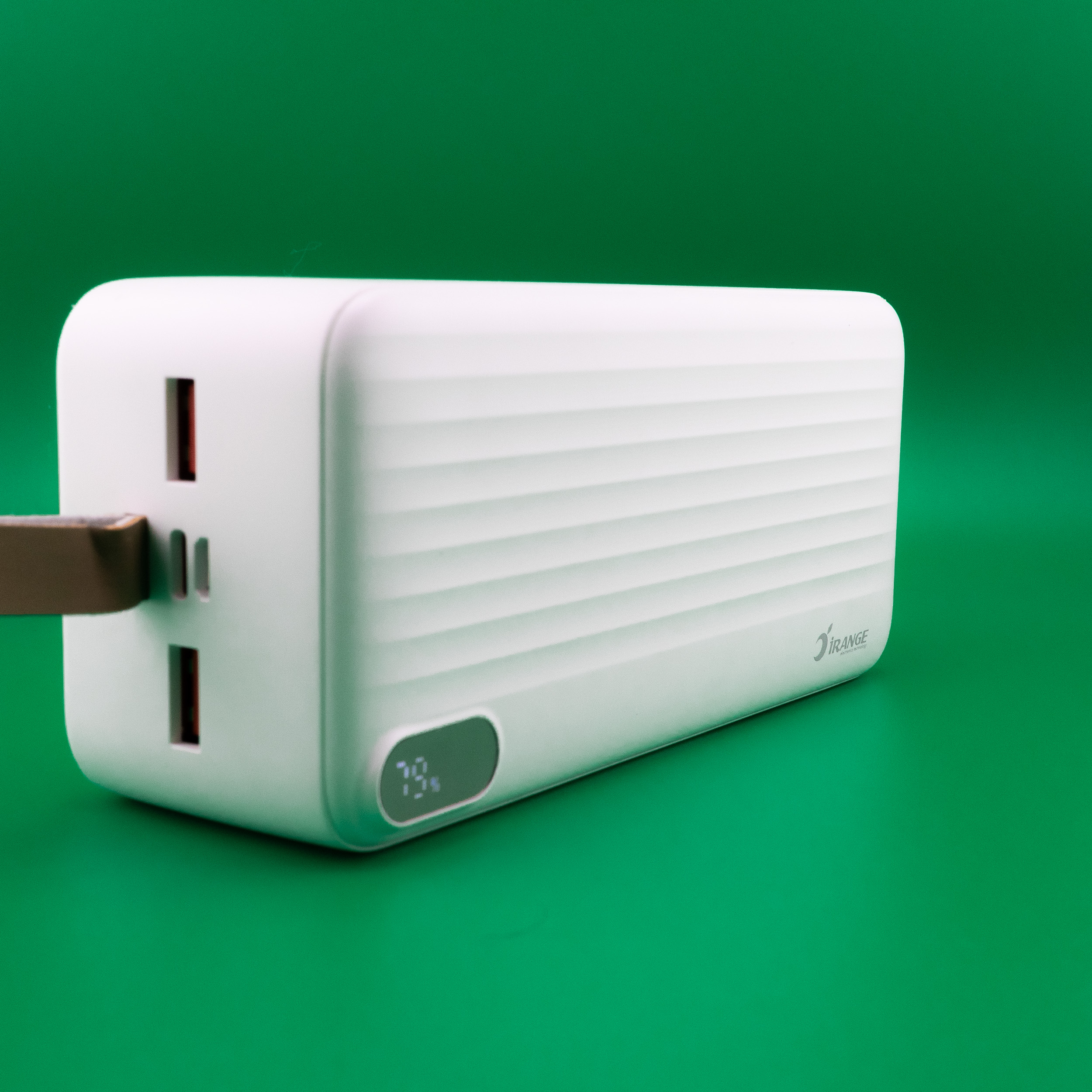 پاوربانک آیرنج مدل IR - D136 ظرفیت 40000 میلیآمپرساعت