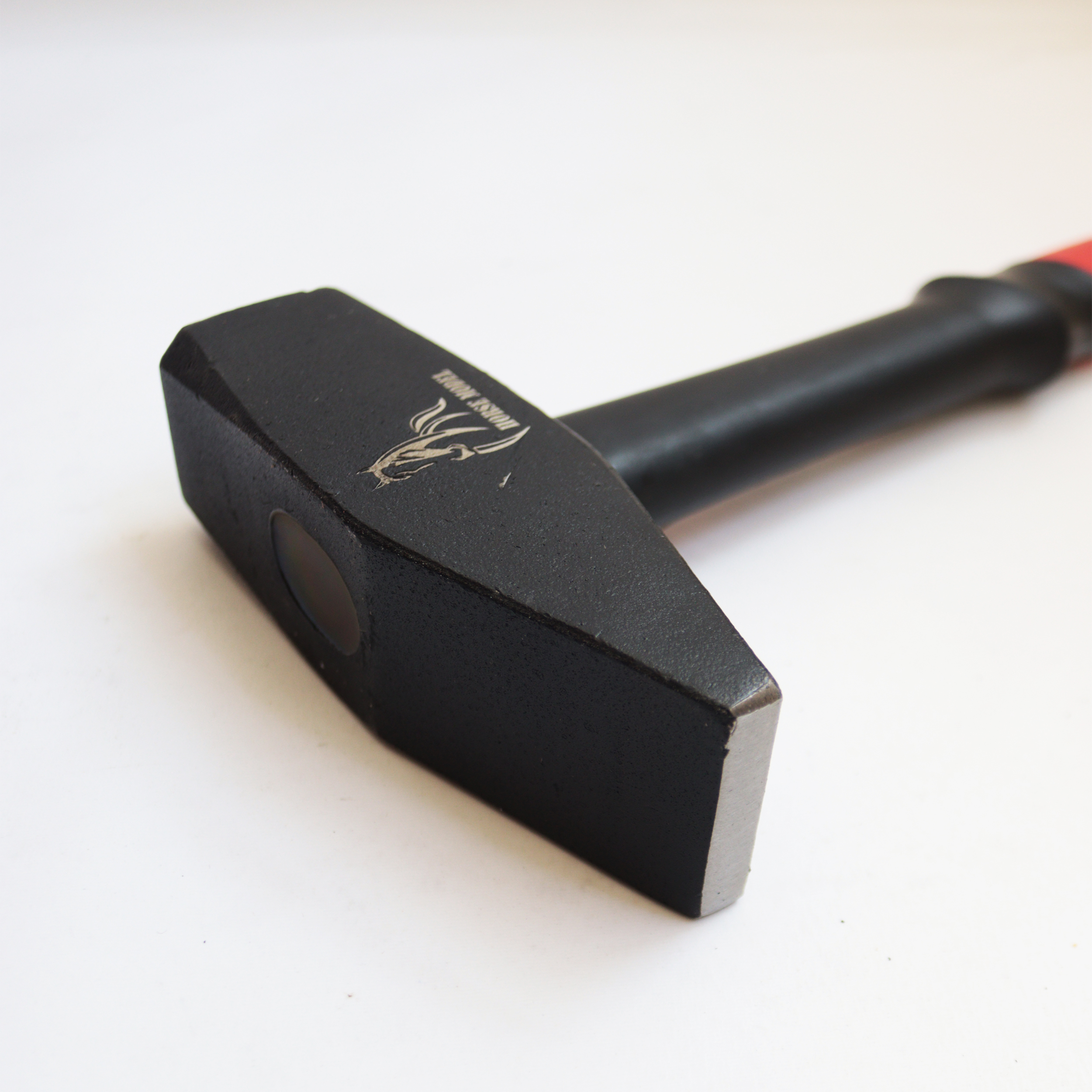 چکش مدل هورس کد YPAT-MOHANDESI-2000GR وزن 2370 گرم