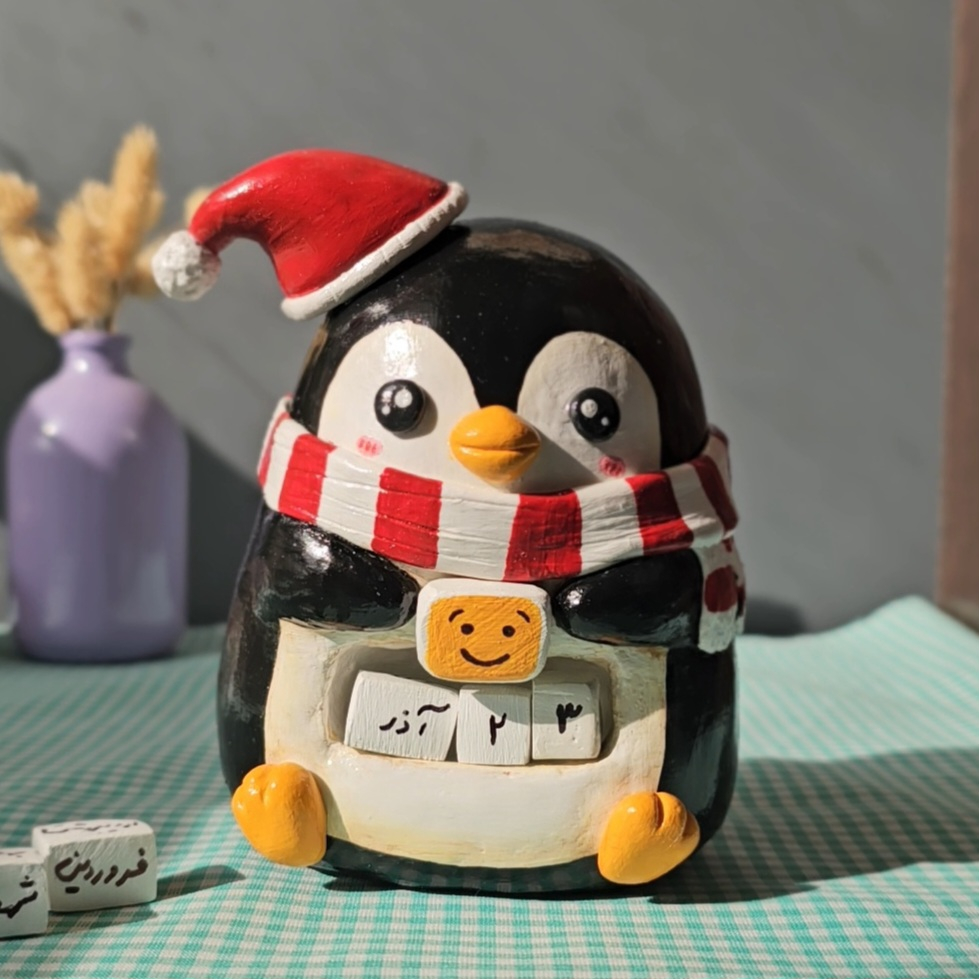 مجسمه مدل تقویم پنگوئن