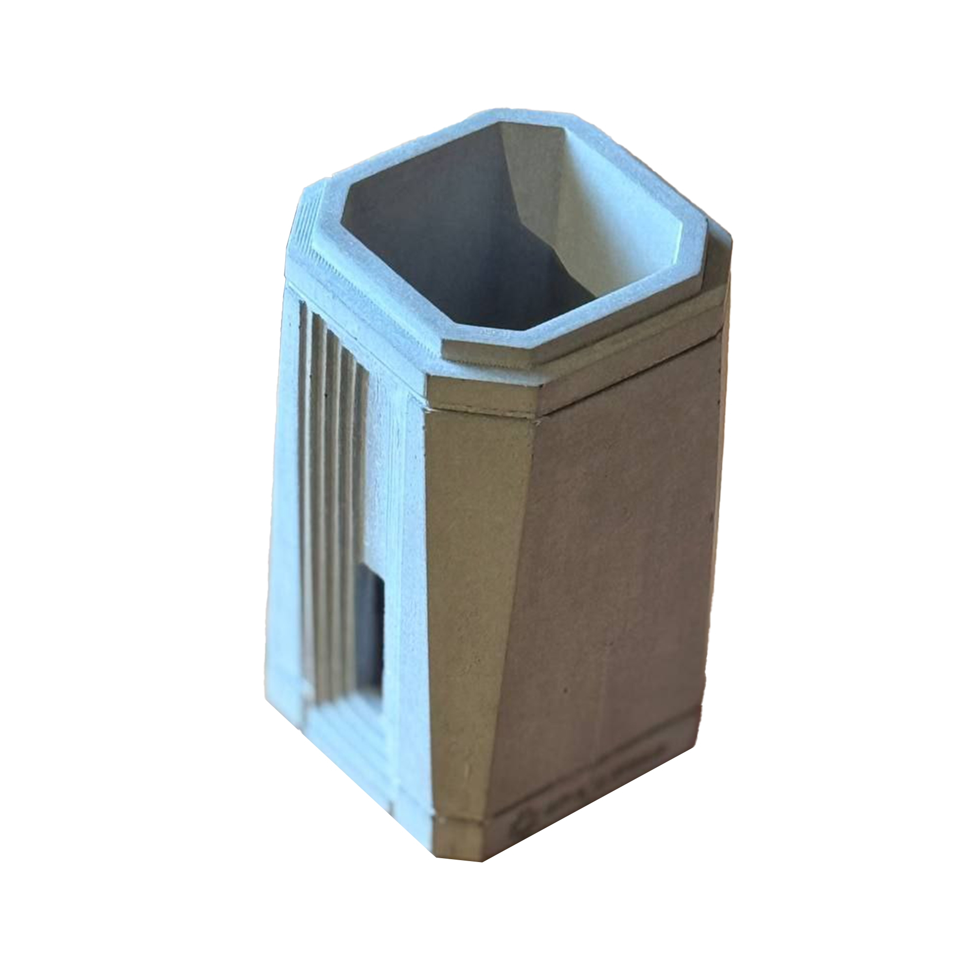 گلدان بتنی مدل دژداد