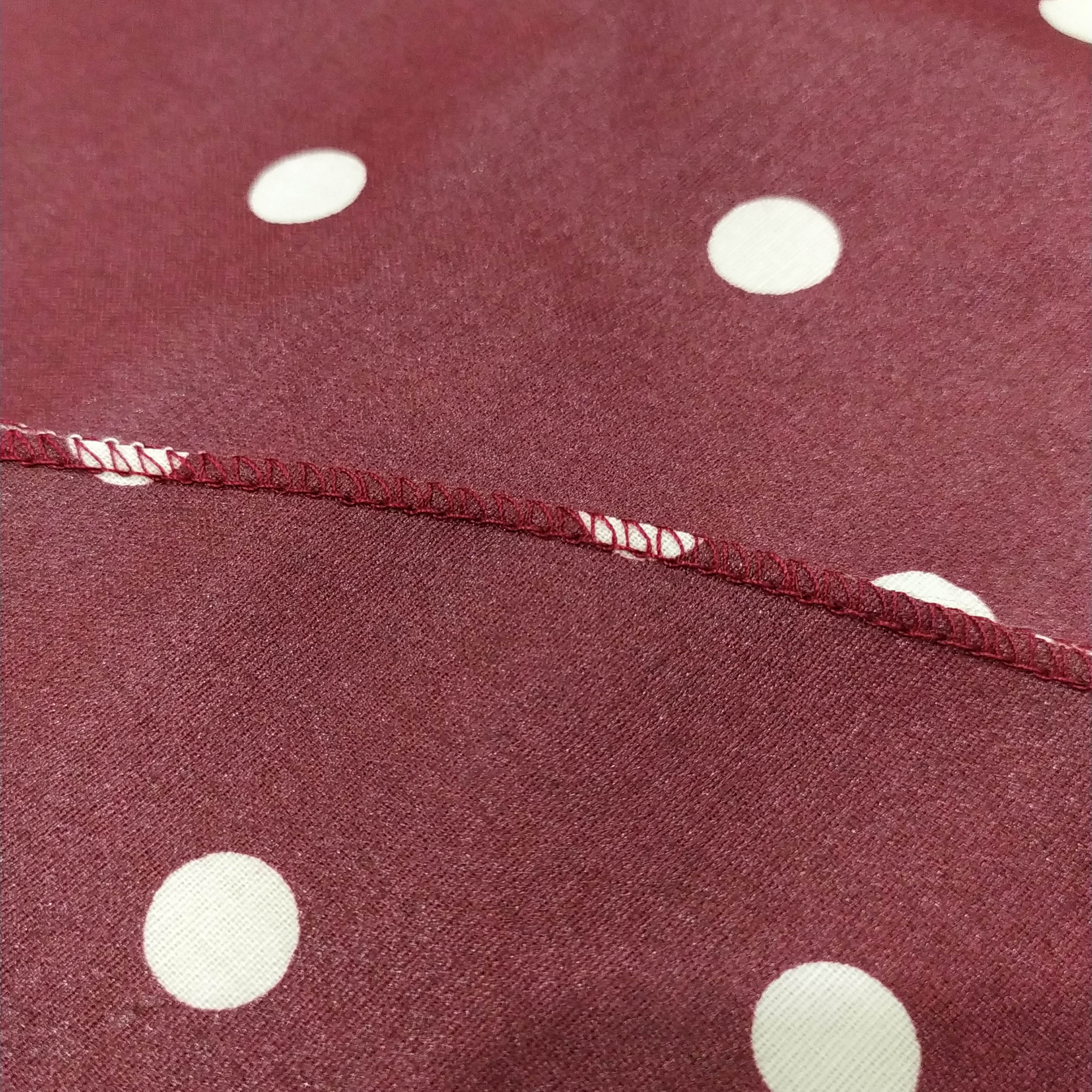 رومیزی رزین تاژ طرح خالدار کد 220