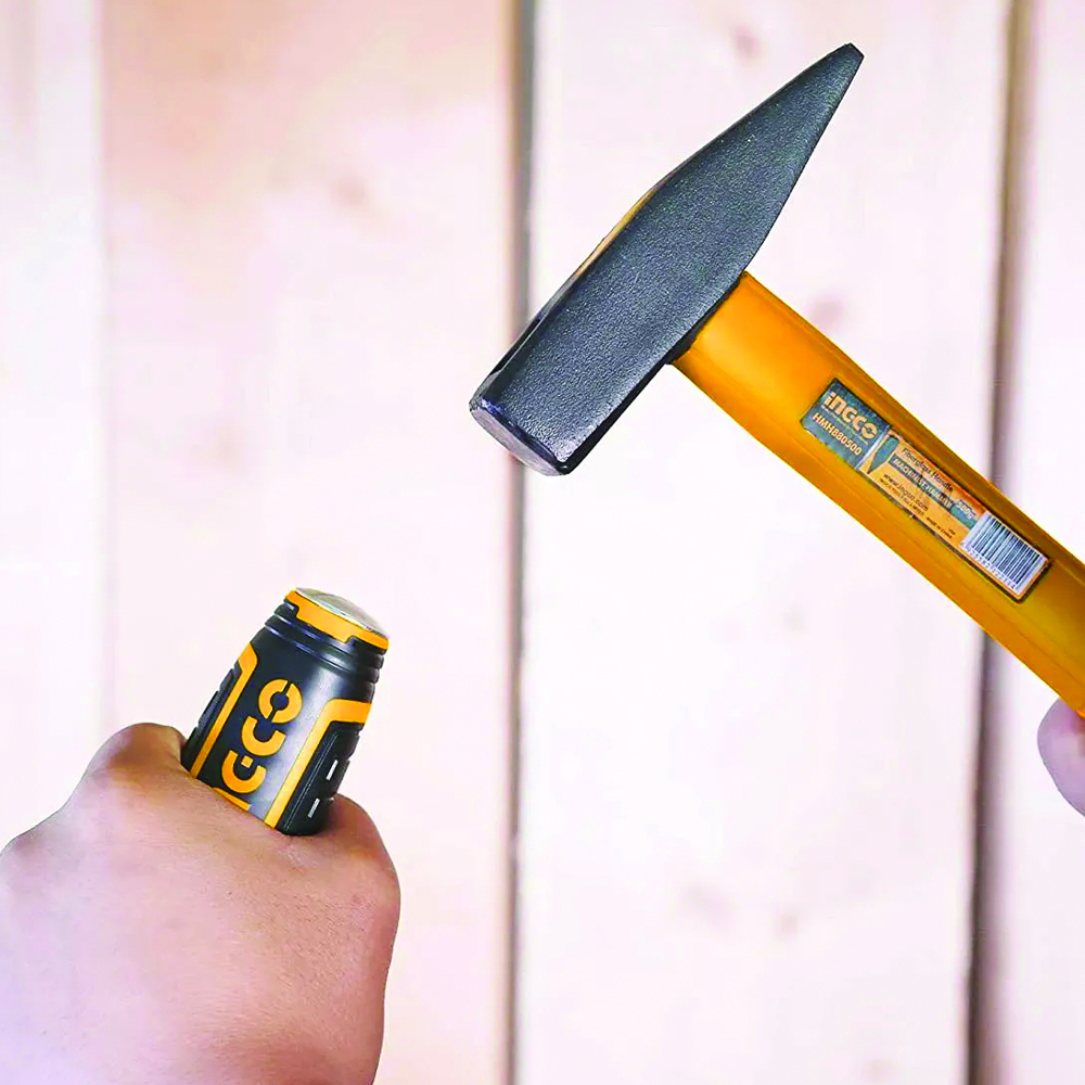 چکش اینکو مدل HMH-880500 با وزن 500 گرم