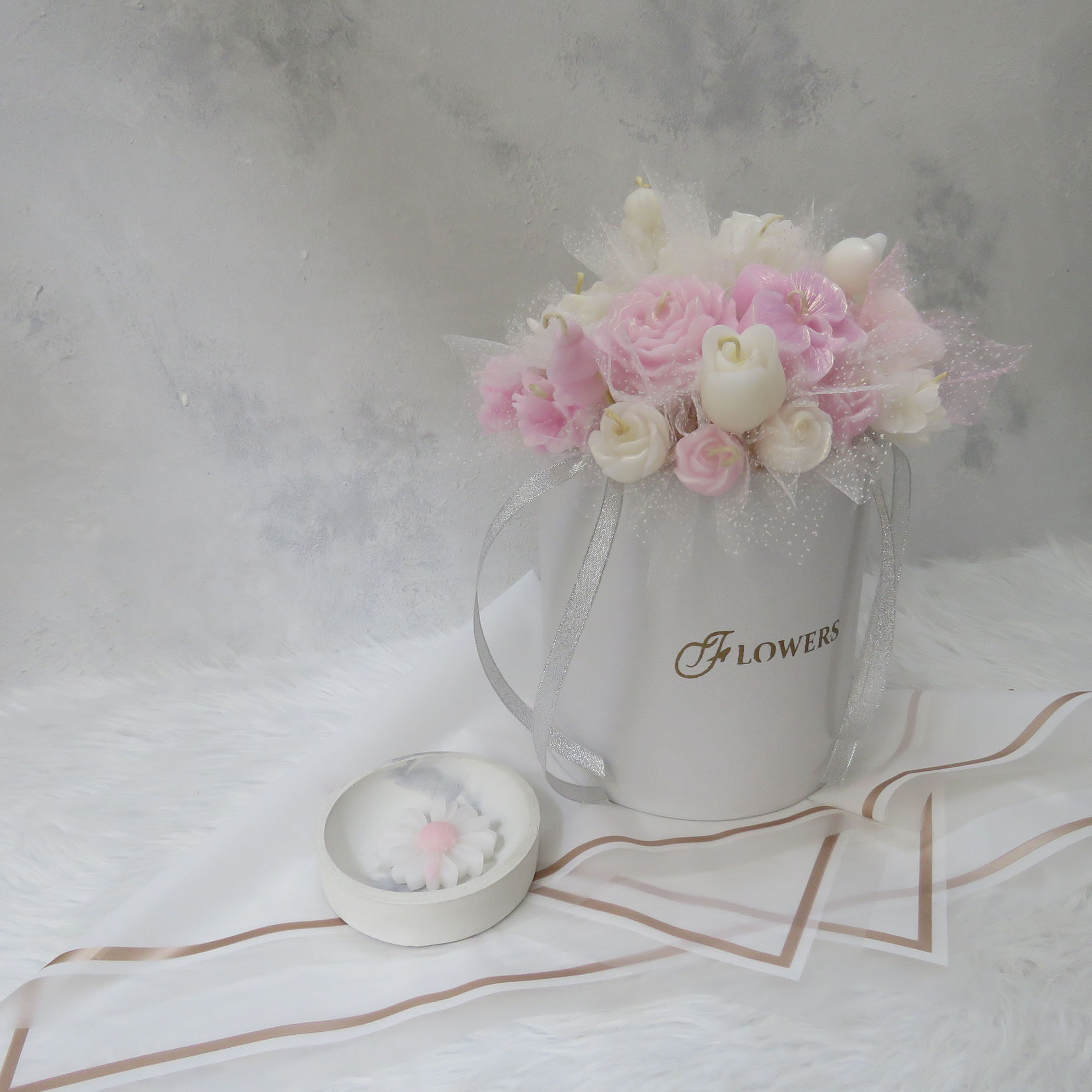 شمع مدل گل جاودان کد 1002