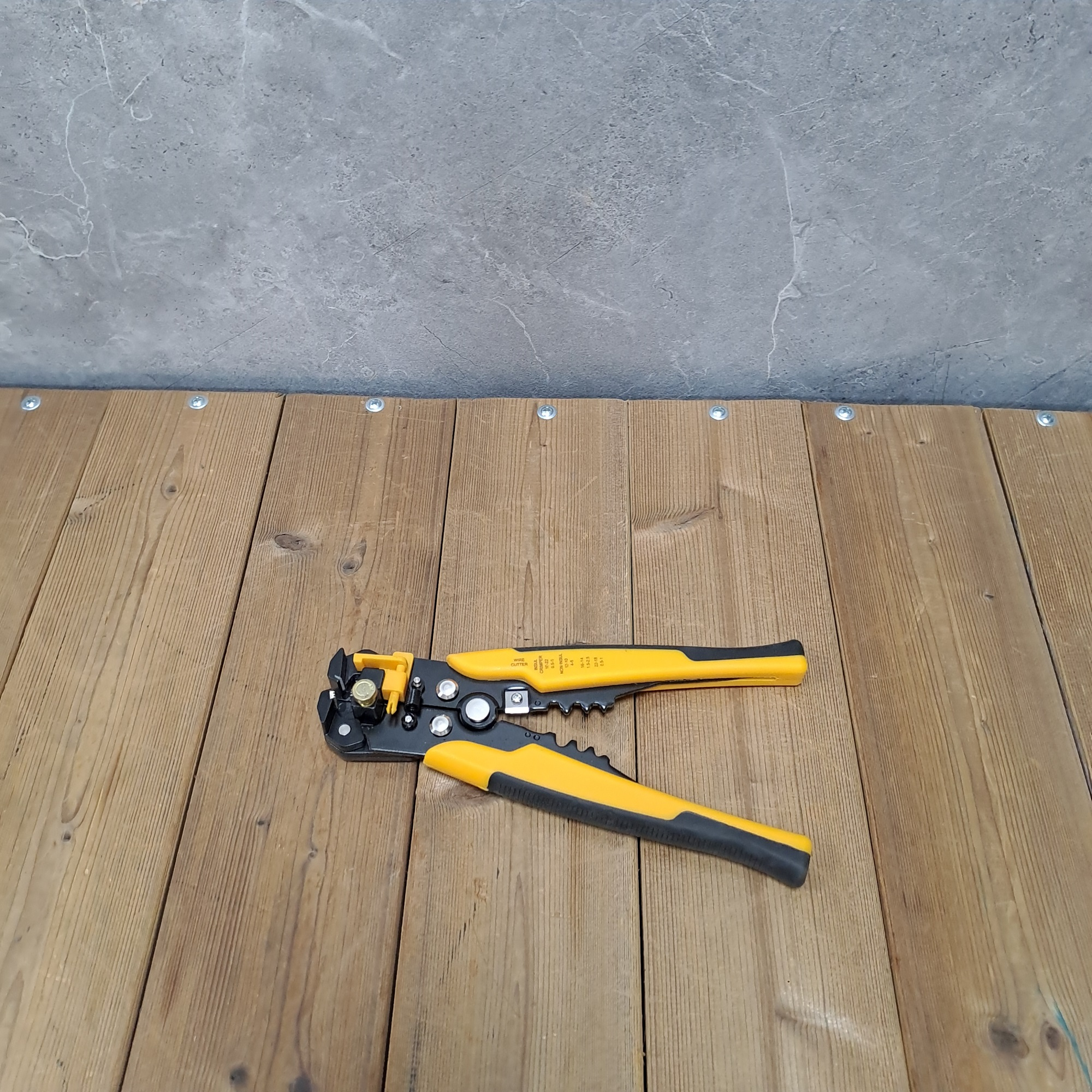 انبر دو کاره سیم لخت کن تاتند مدل ART :71283 سایز 8 اینچ