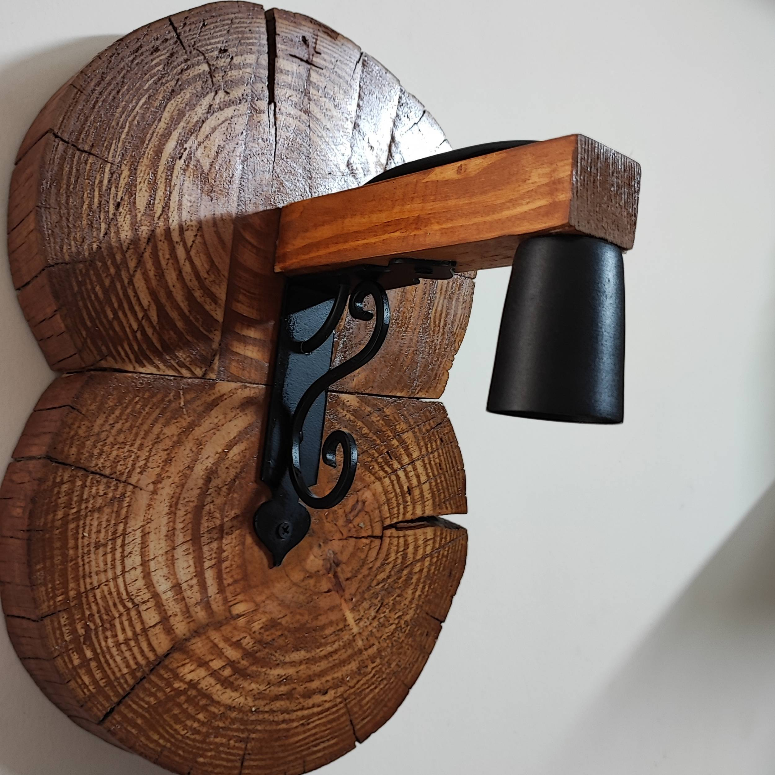 لوستر دیواری مدل کد05