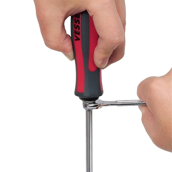 پیچ گوشتی ضربه خور وسل مدل MEGADORA930(6x150) سایز 150 میلی متر