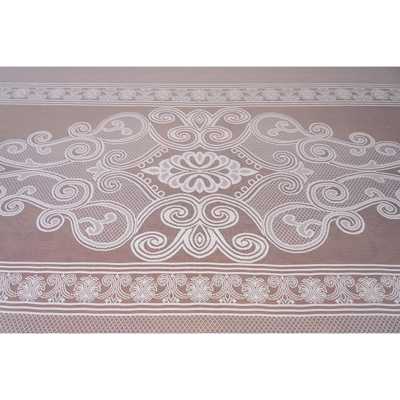 رومیزی پرلا مدل Sofiya سایز 260x150 سانتی‌متر