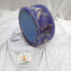 شمع استوانهای با گل خشک نوربرگ مدل نیلوبَرگ