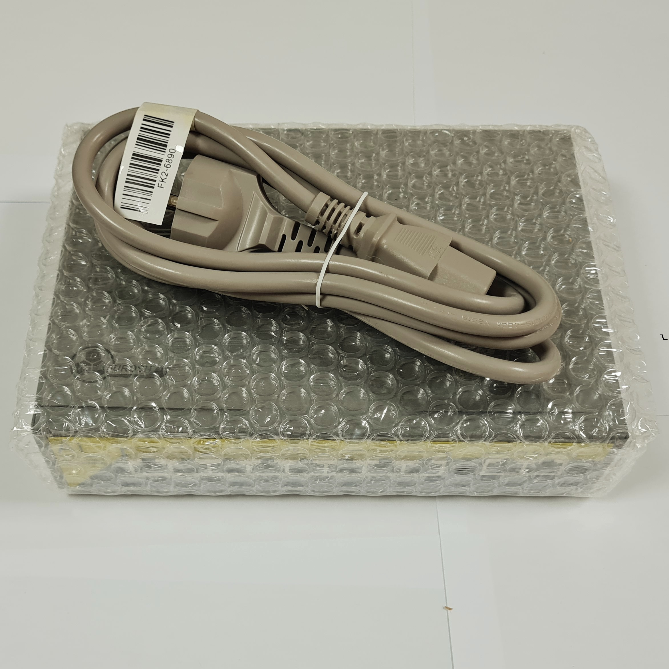 سوییچ 8 پورت POE کوروش مدل DAK1082EPS