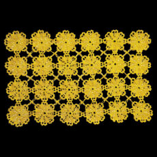 رومیزی قلاب بافی مدل باغ گل