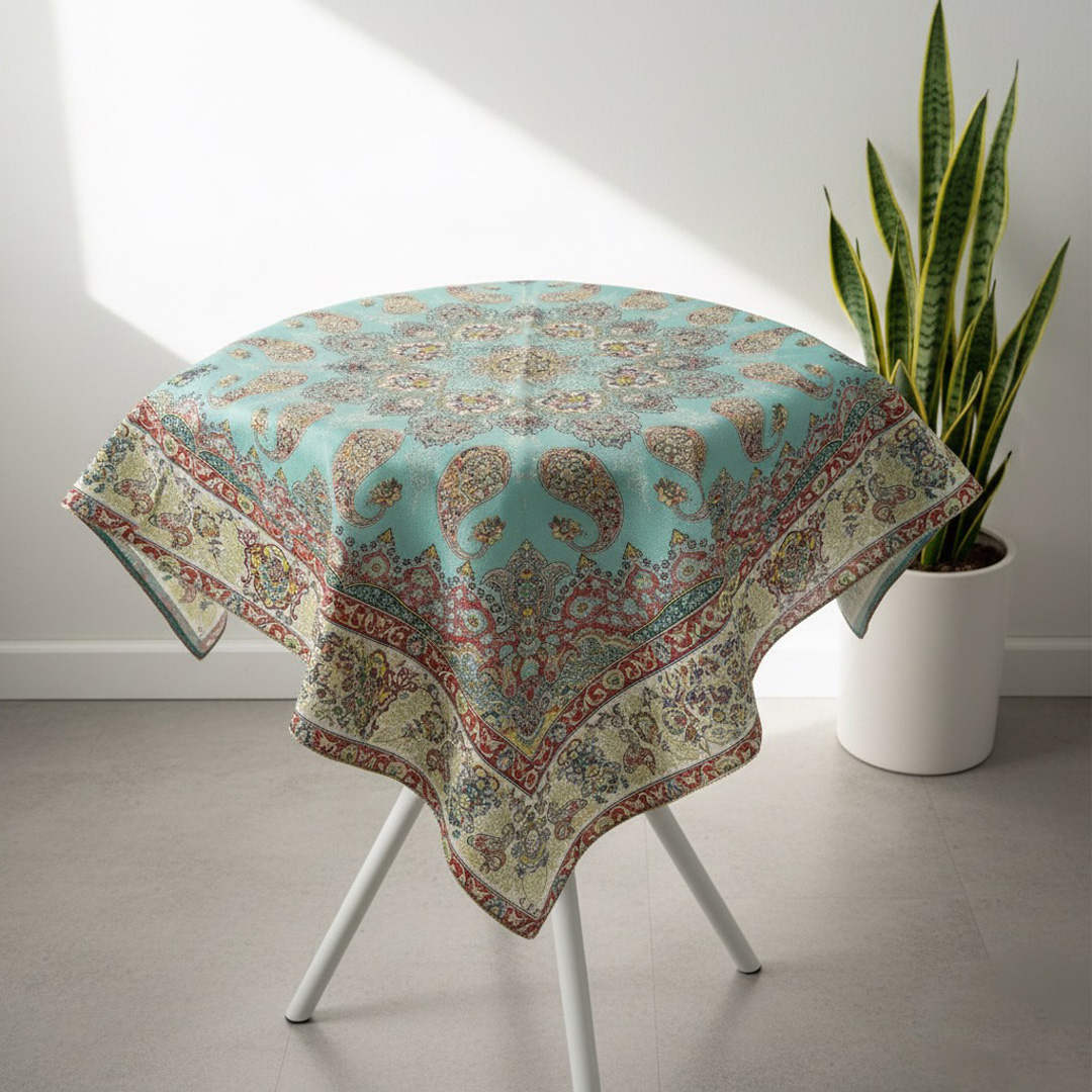 رومیزی مدل ترمه کهن سایز 100x100 سانتی‌متر