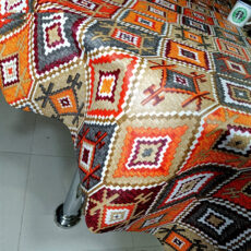 رومیزی طرح گلیم ترک مدل پارچه ای کد A140-T250cm