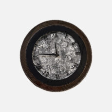 ساعت دیواری مدل ماه