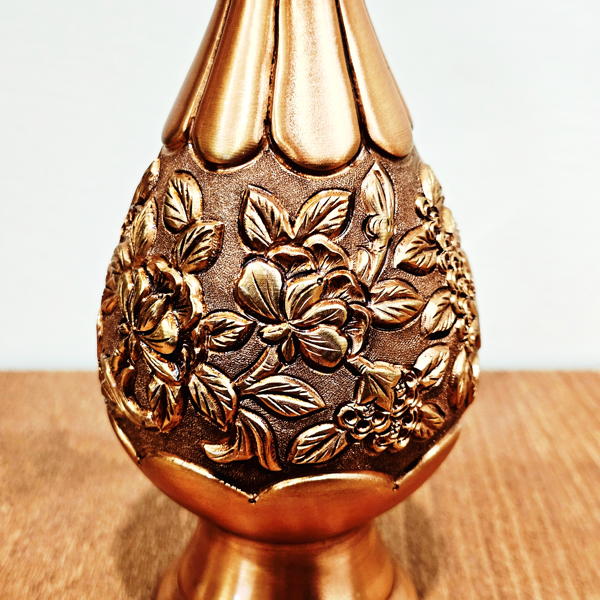 گلدان مس مدل قلمکاری شده طرح گل مدل Gh