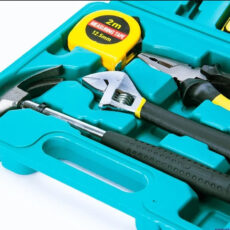 مجموعه 12 عددی ابزار دستی مدل CH-T-12