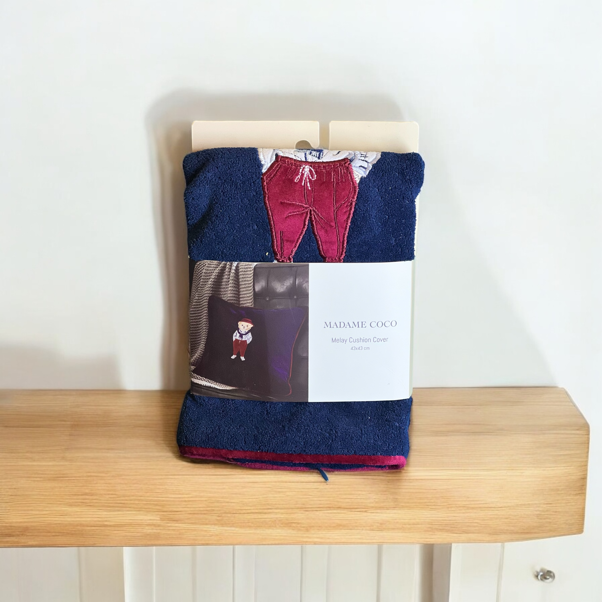 کاور کوسن مادام کوکو مدل Melay