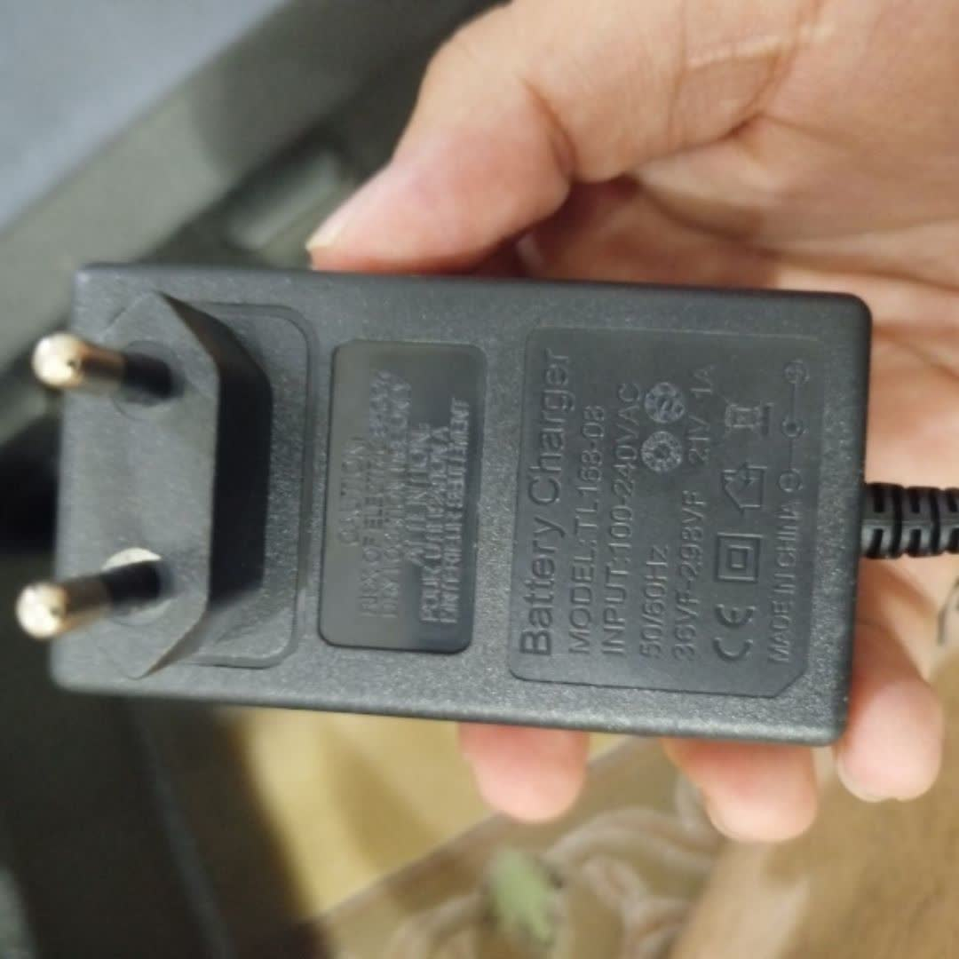 چکش ویبره شارژی کی آرتی پلاس  مدل ویبره کد Z180