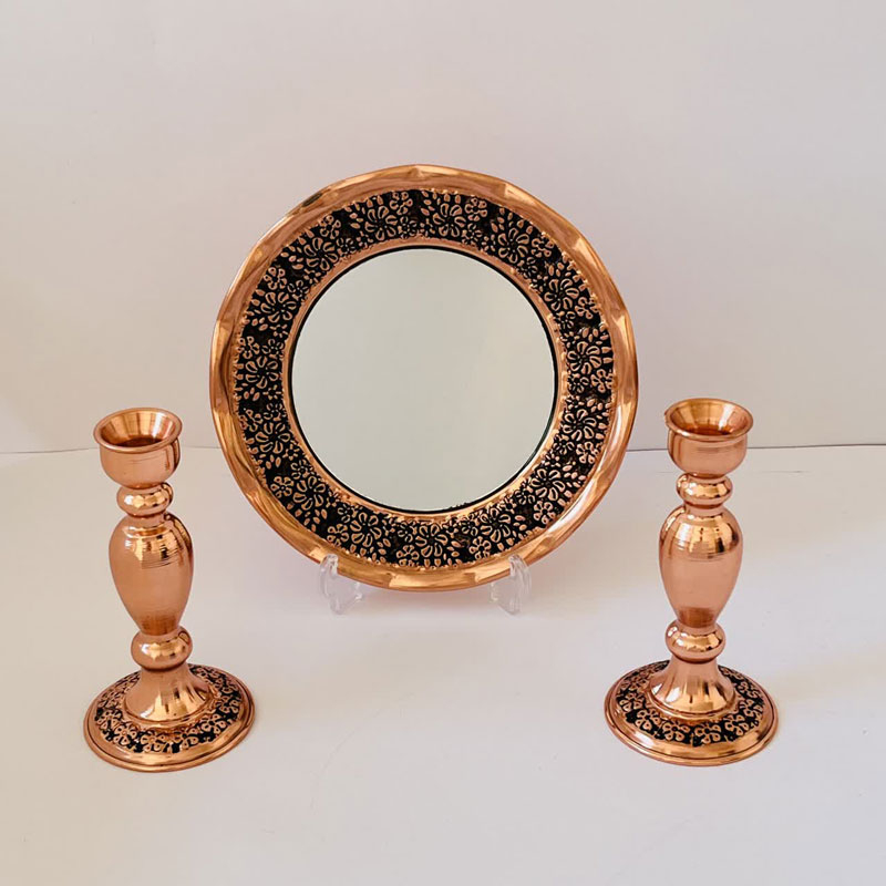 آینه و شمعدان مسی مدل سیاه قلم کد ZH378