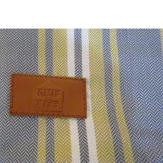 رومیزی هوم اند لایف مدل دنیرا L طرح راه راه کد 070002