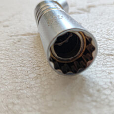 آچار بکس شمع مدل مگنتی کد DZ 016 سایز 16 میلی متر