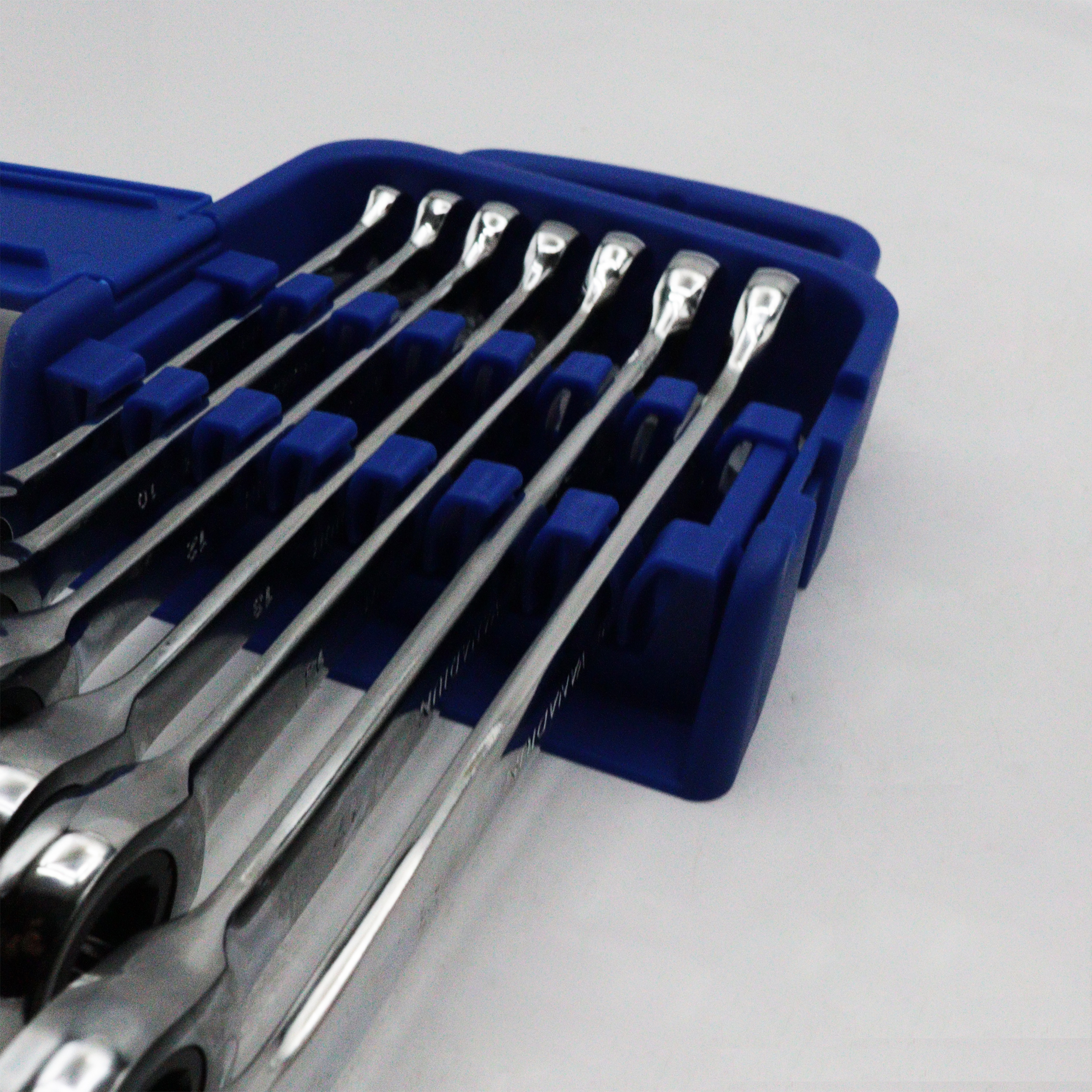 آچار یکسر تخت و یکسر رینگی اس ام تی سی مدل جغجغه ای YP-7PCS  مجموعه 7 عددی