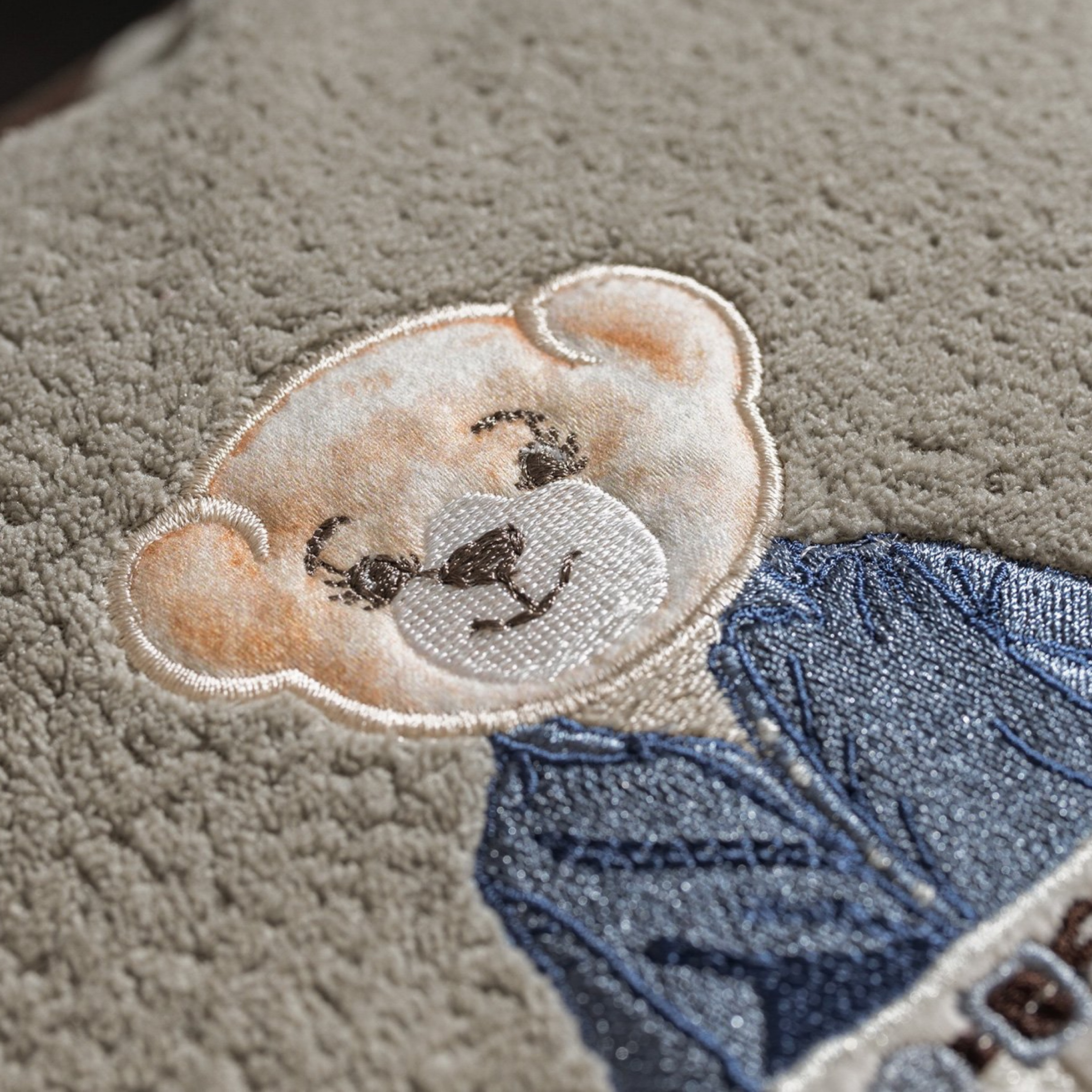 کاور کوسن مادام کوکو مدل Melay