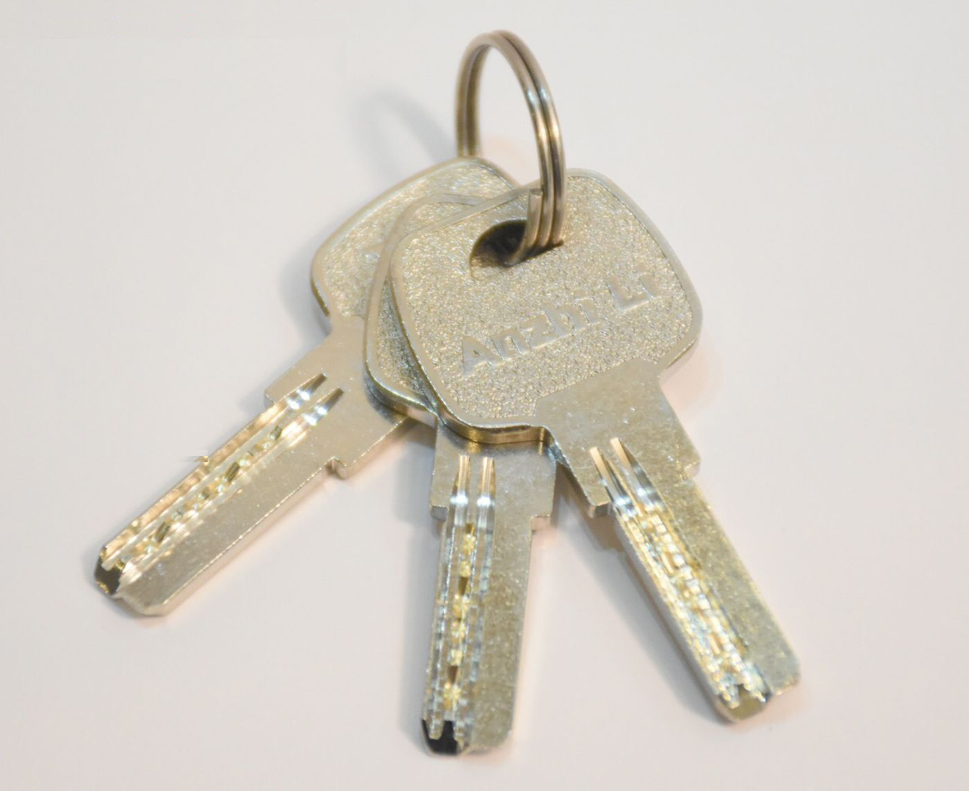 قفل شیشه آنژی لی کد 03-826