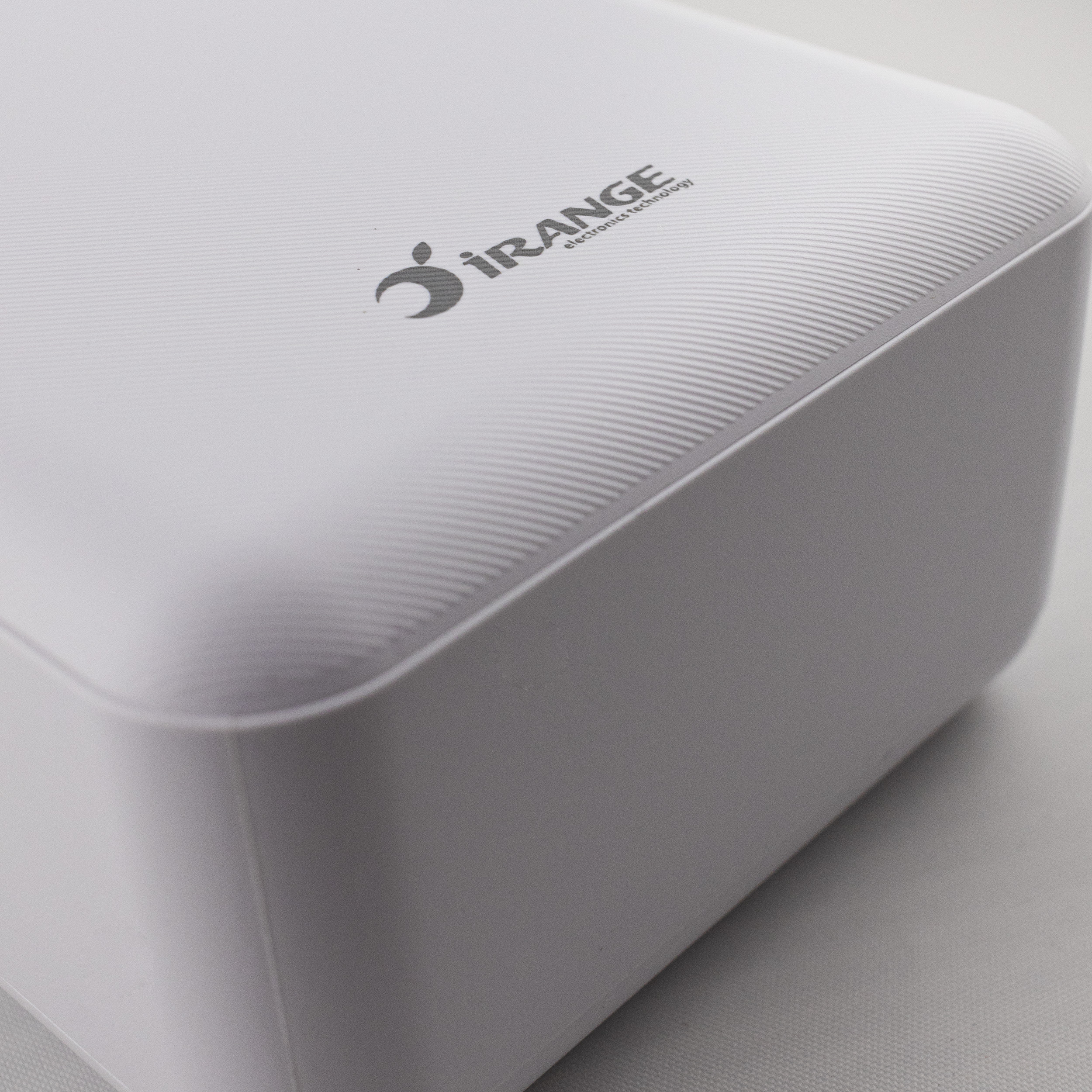 پاوربانک آیرنج مدل IR - D135 ظرفیت 30000 میلیآمپرساعت