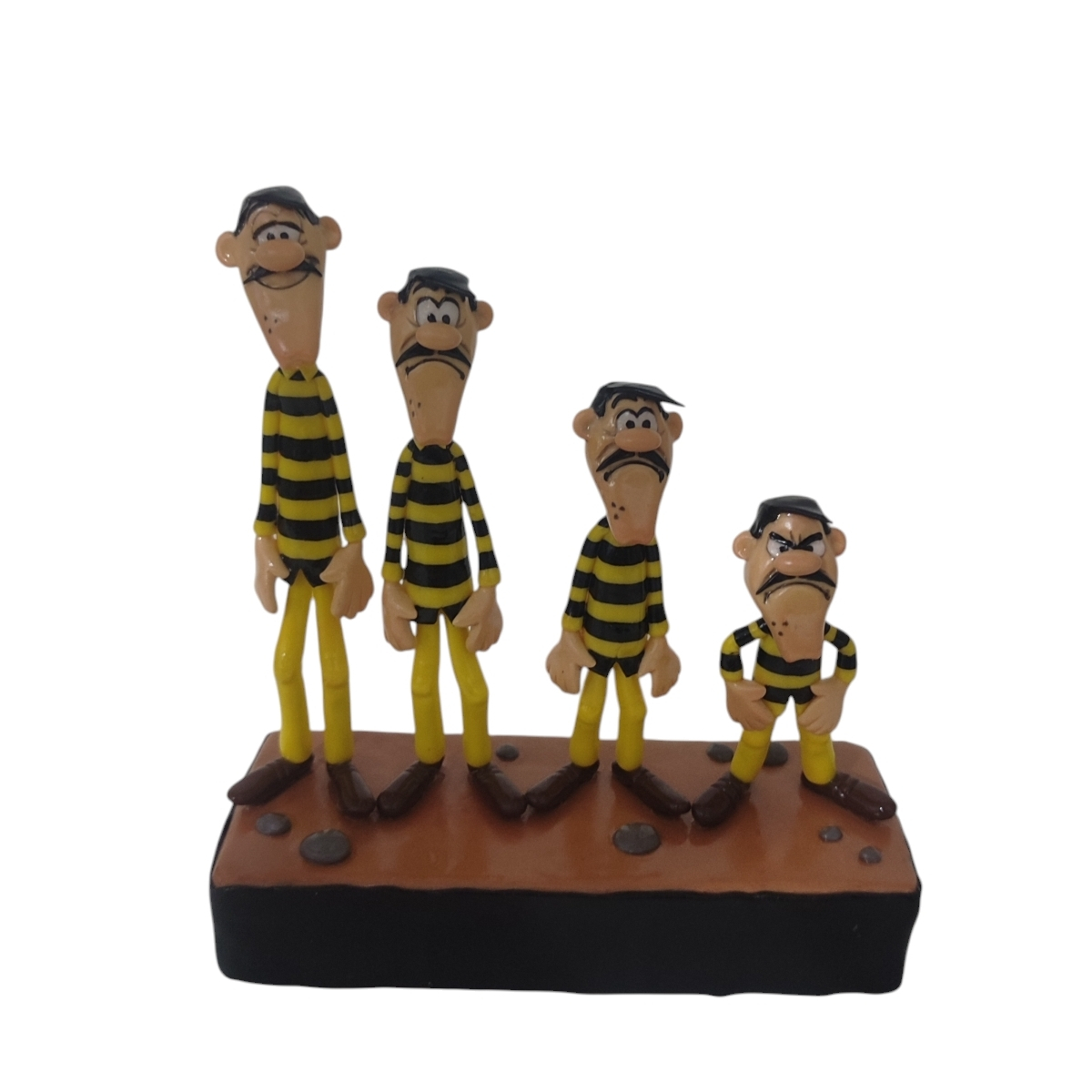 مجسمه مدل برادران دالتون