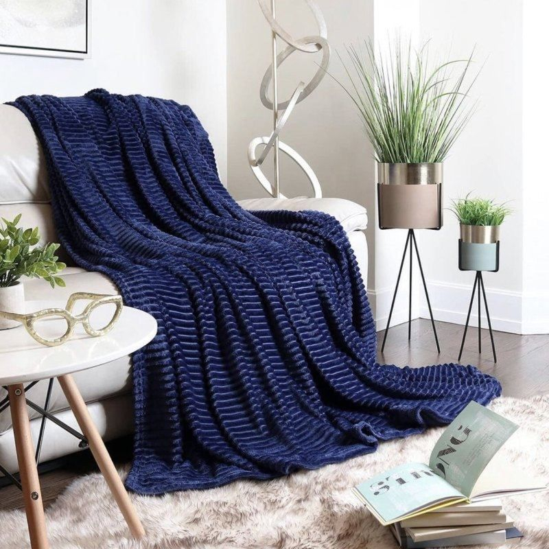 شال مبل طرح پلیسه سایز 240×220 سانتیمتر