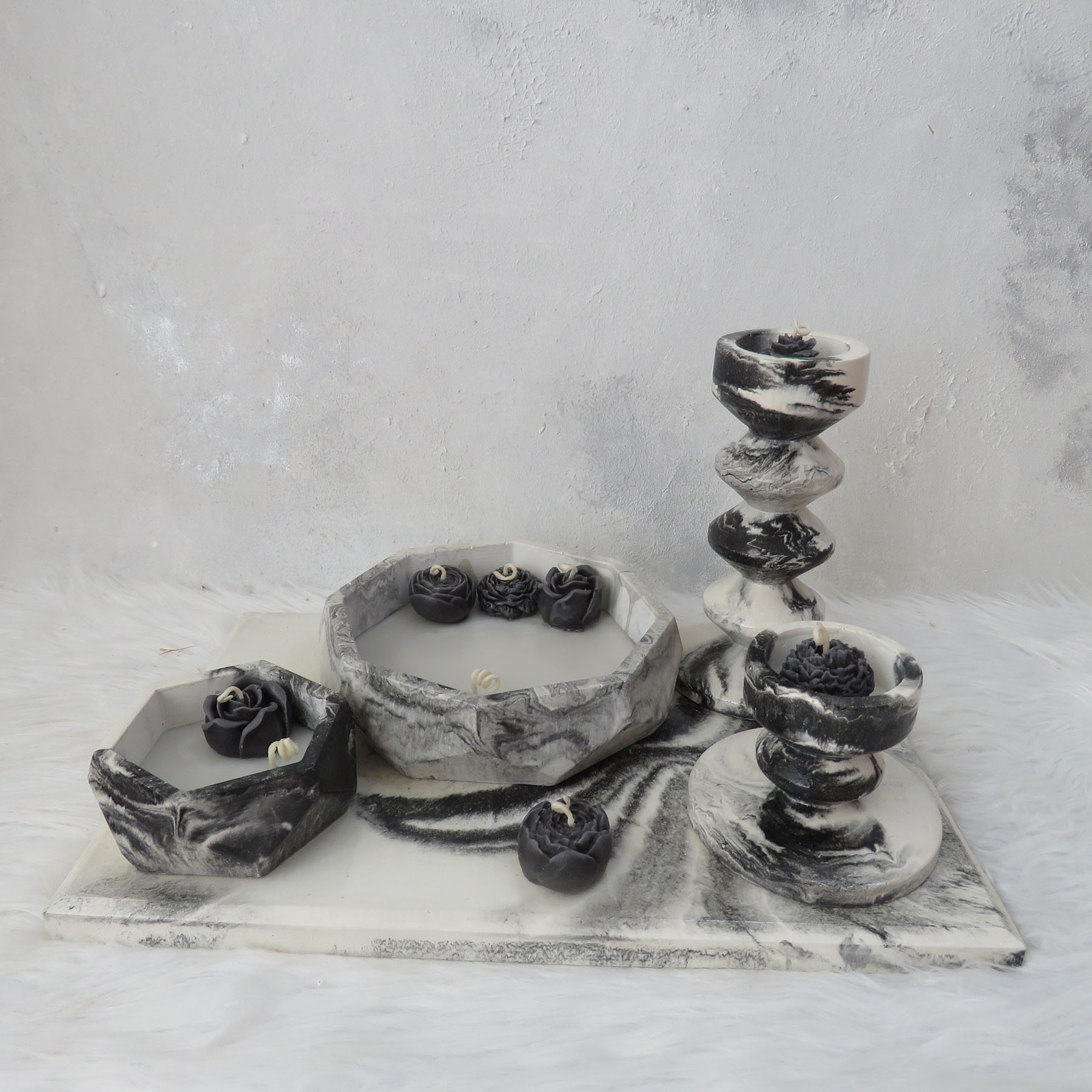 ست شمع کاسه ای و جاشمعی مدل الین کد 550 مجموعه 8 عددی