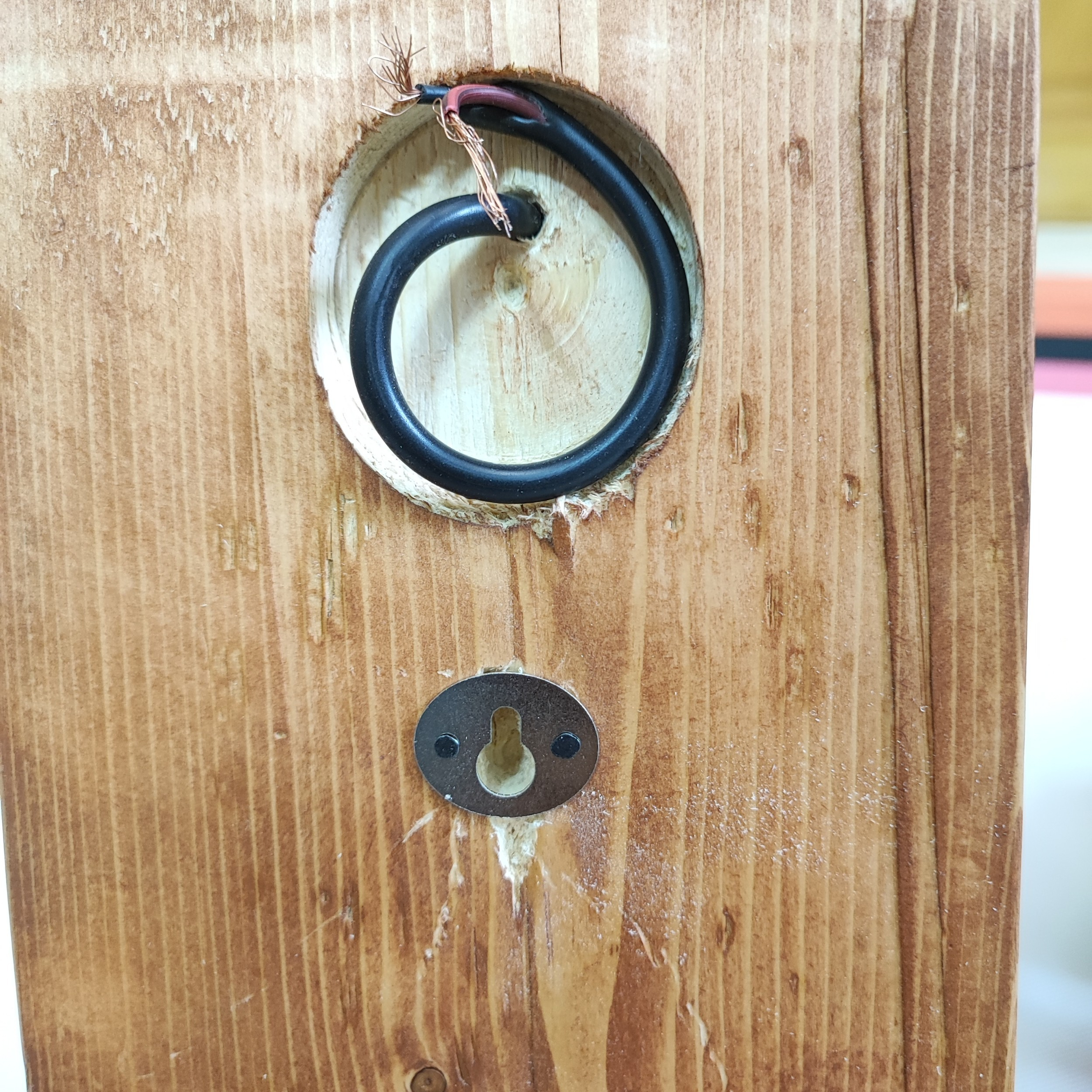 لوستر دیواری مدل 03