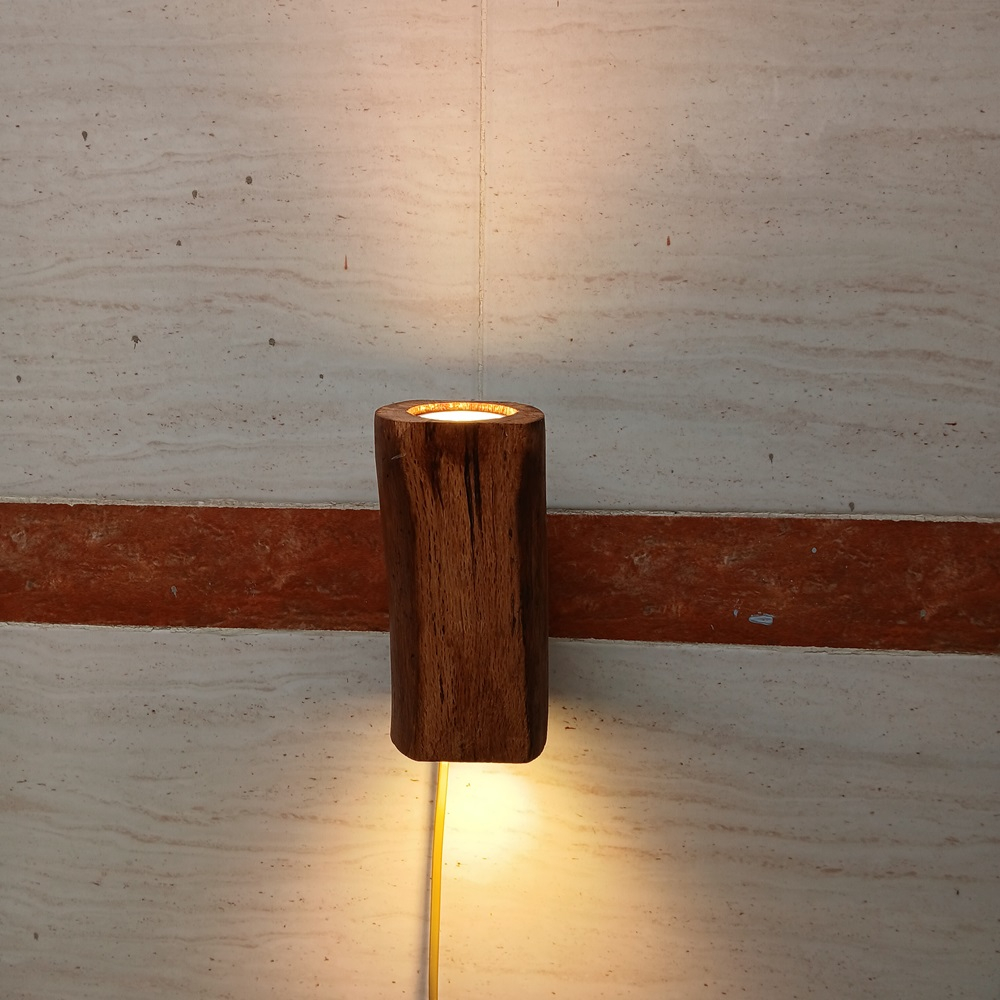 لوستر تزئینی چوبی مدل روستیک