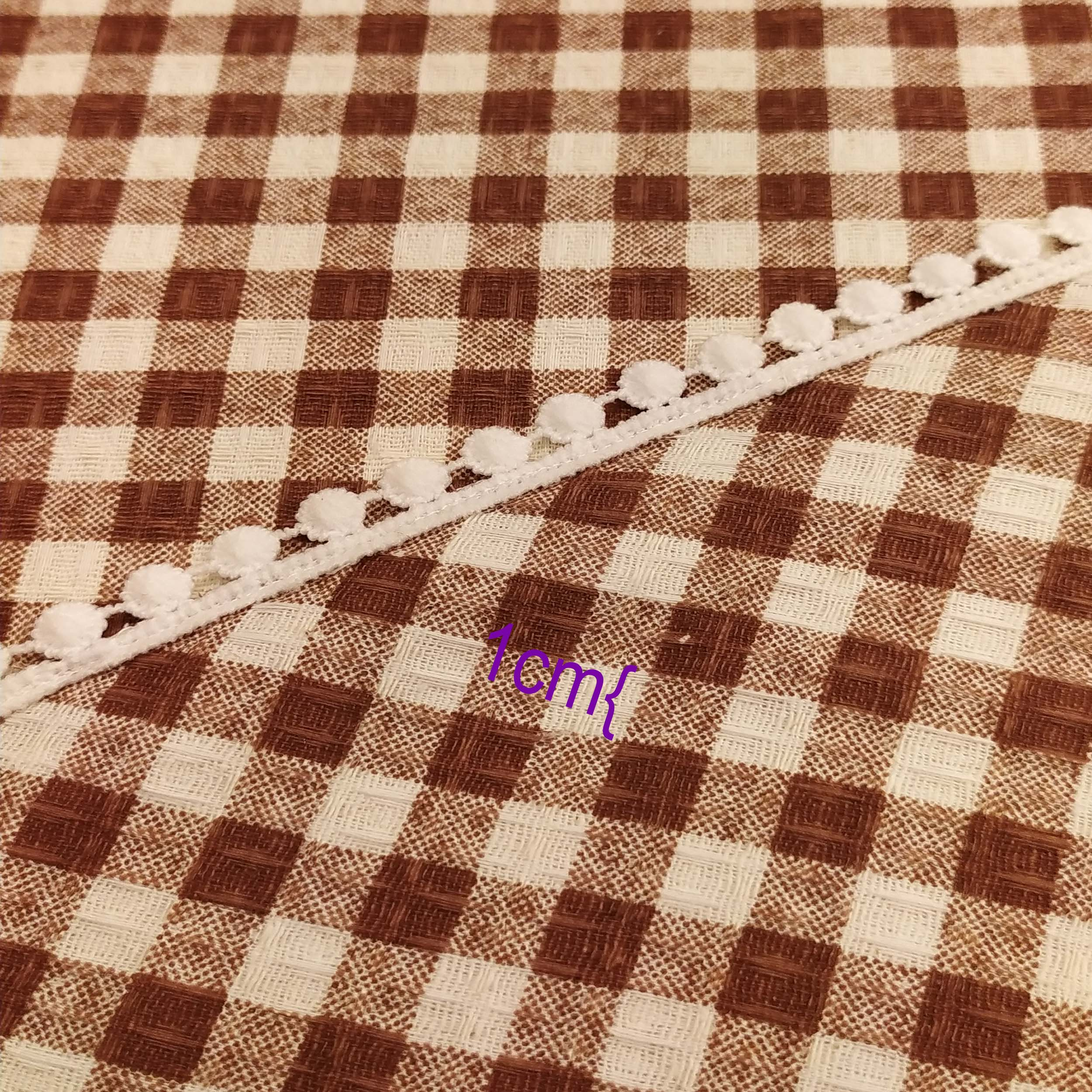 رومیزی پانیذ پود مدل چهارخانه مستطیل سایز 140x120 سانتی‌متر