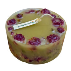 شمع استوانه‌ای با گل خشک نوربرگ مدل رزبَرگ