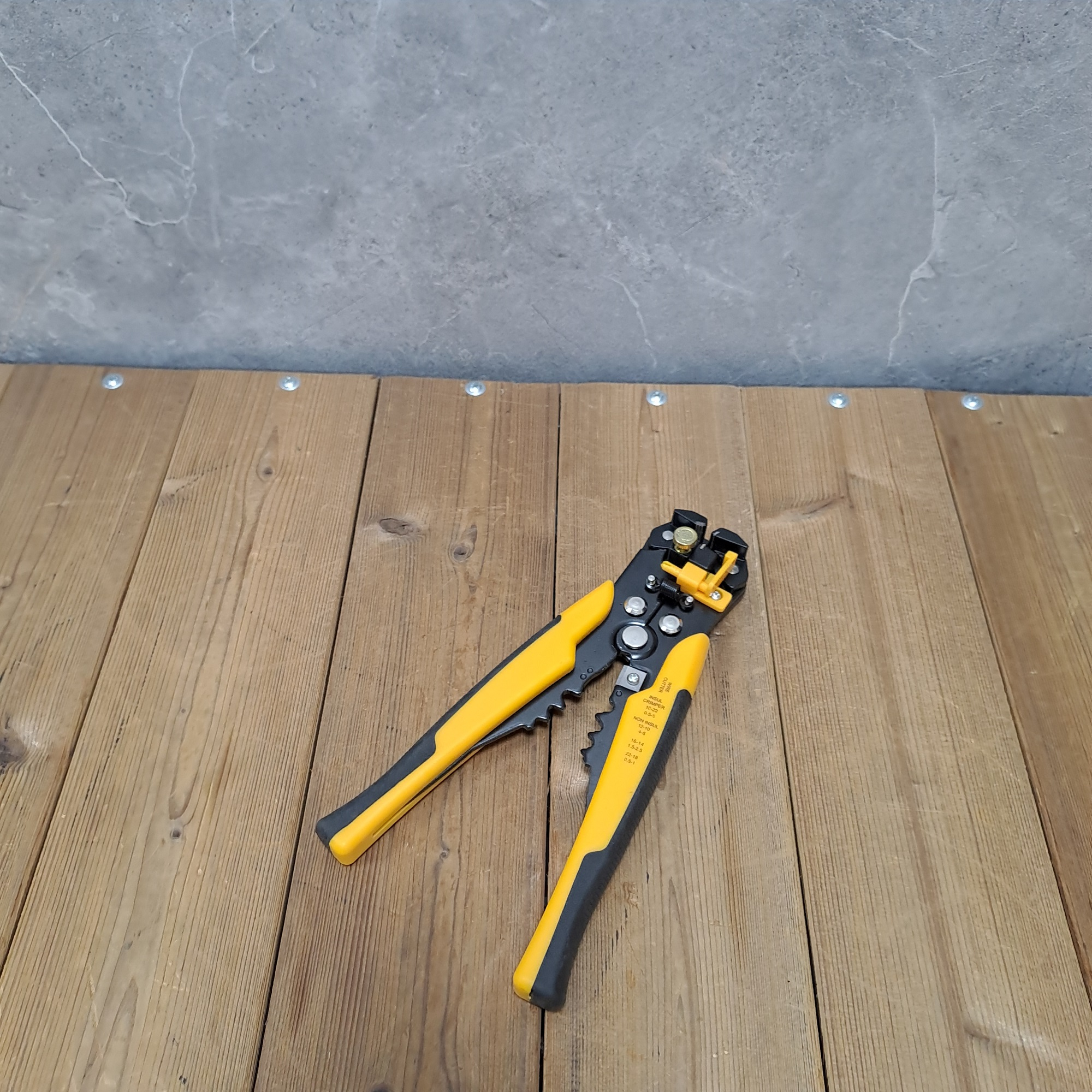 انبر دو کاره سیم لخت کن تاتند مدل ART :71283 سایز 8 اینچ