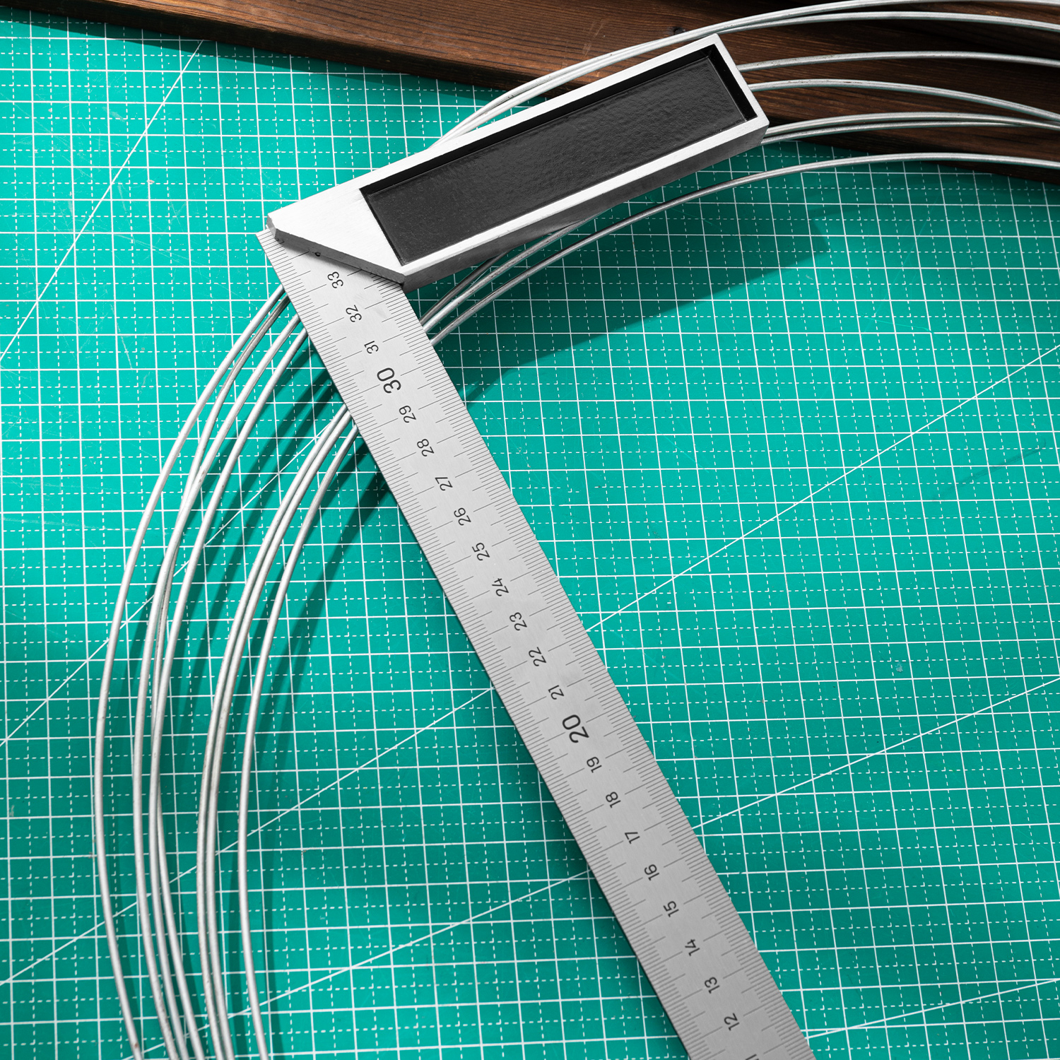 گونیا نجاری دلی مدل DL302350 سایز 350 میلی متر