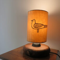 آباژور رومیزی چوبی طرح پرنده