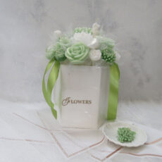 شمع دستساز مدل باکس گل جاودان کد 109