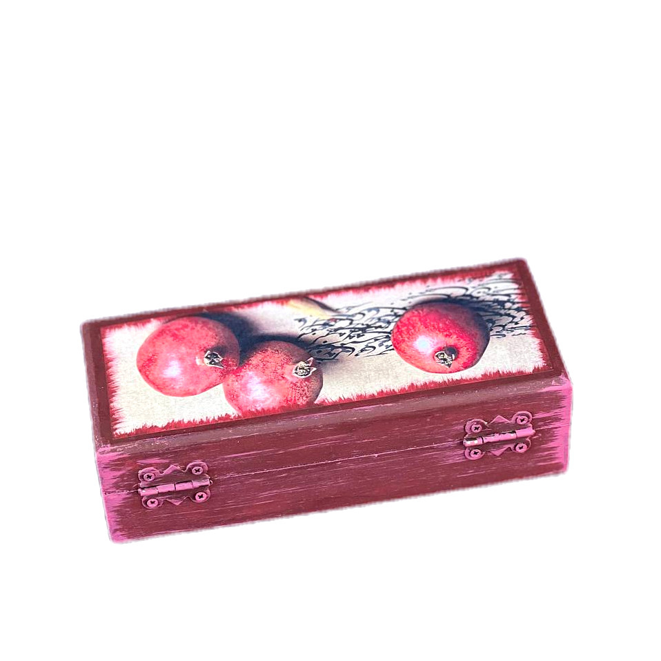 ست هدیه دکوراتیو مدل شب یلدا کد YPs01 مجموعه 13 عددی