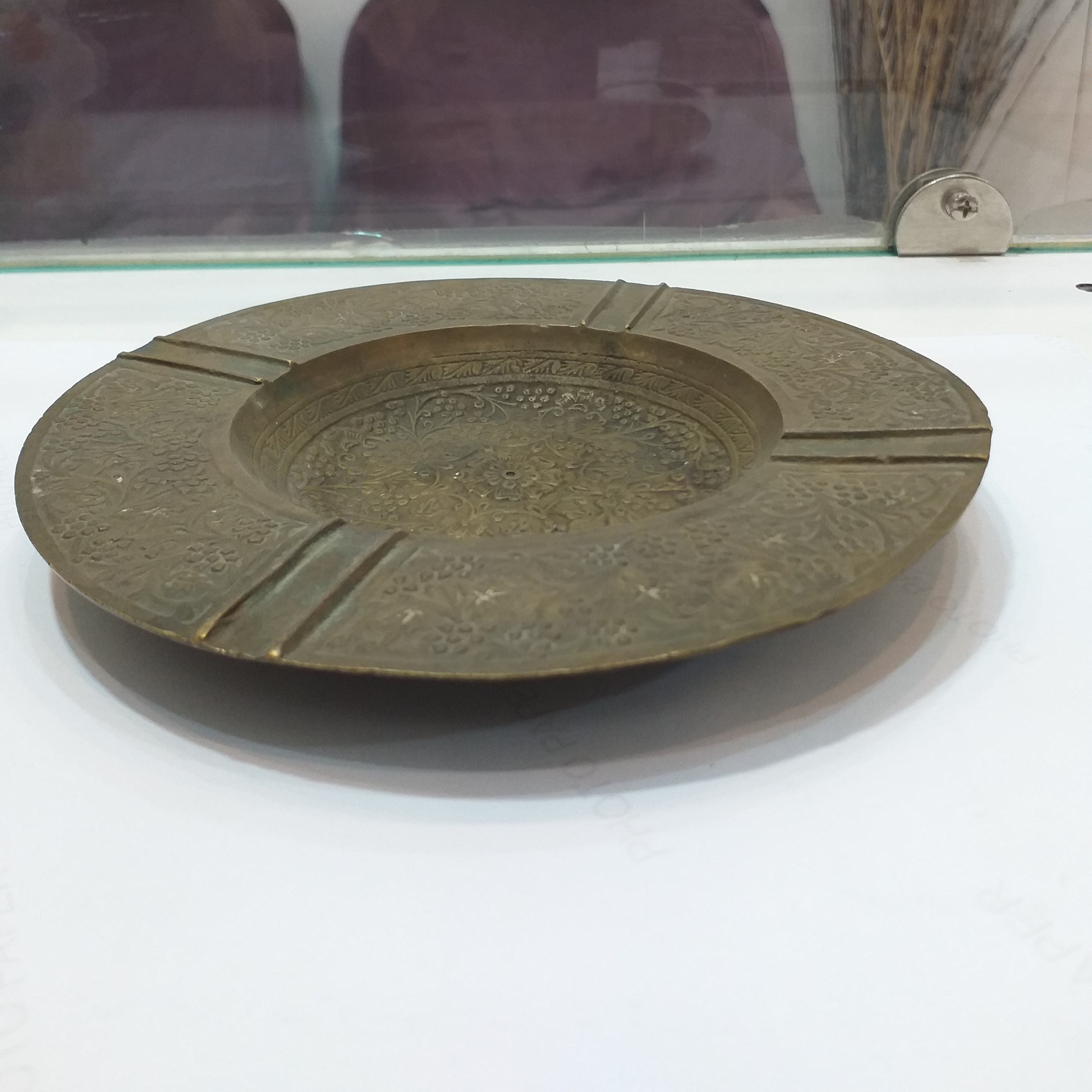 زیر سیگاری برنجی مدل قدیمی