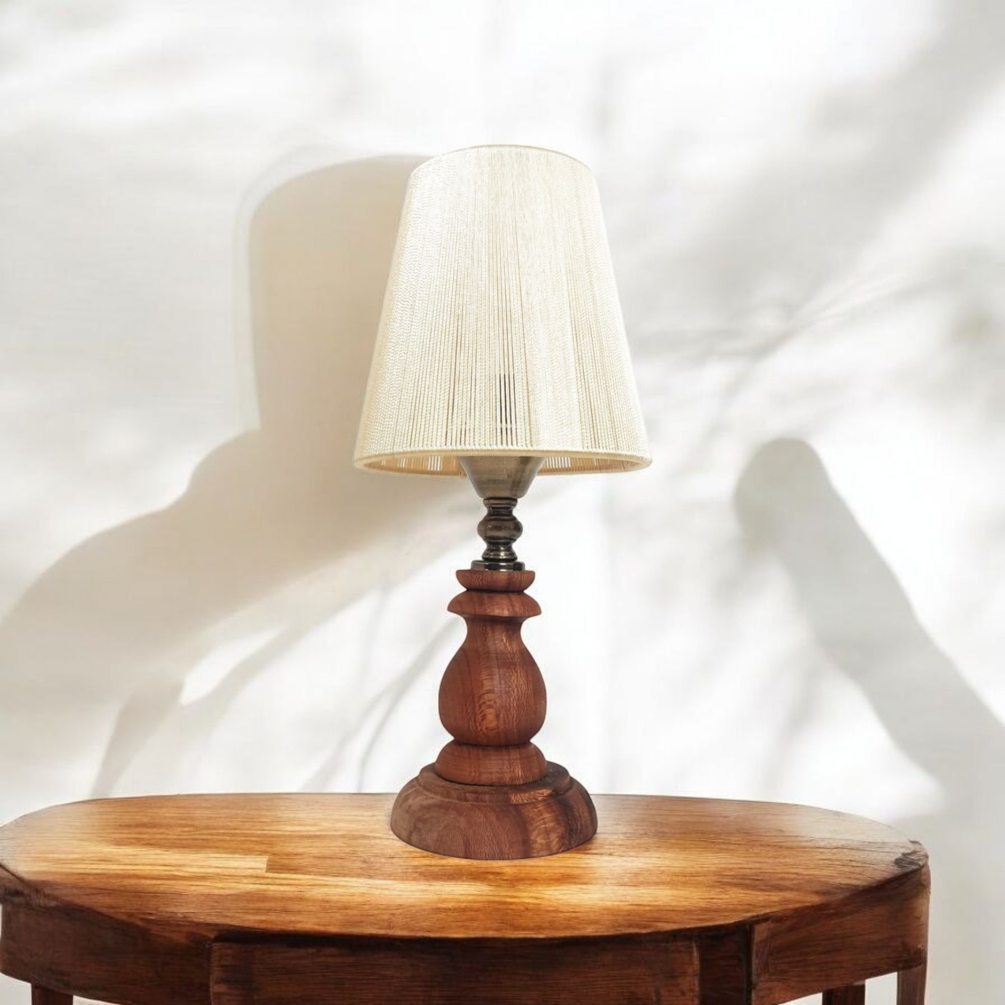 آباژور رومیزی چوبی مدل 01