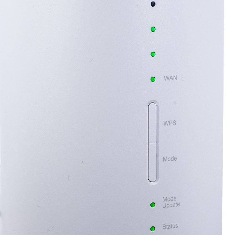 مودم 4G/TD-LTE هوآوی مدل HWS31 L01 به همراه سیمکارت TD-LTE و 300 گیگ اینترنت یکساله