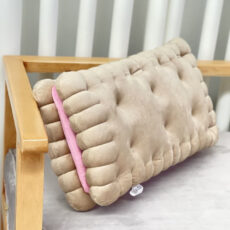 کوسن مترینو مدل بیسکوییت کرم دار