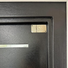 در ورودی بزرگمهر مدل تک لنگه طرح لاریسا