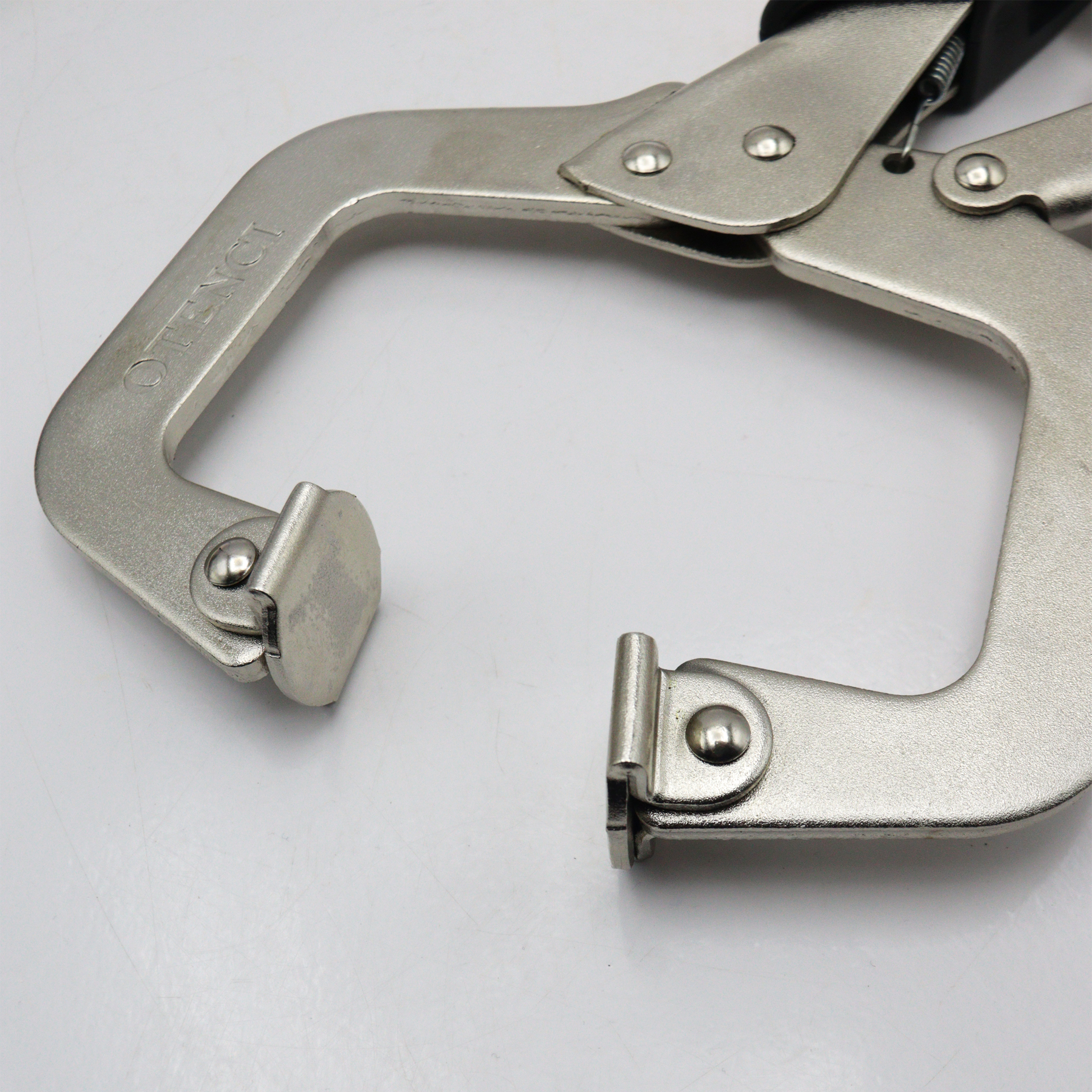 انبر قفلی c شکل اوتنسی مدل YPNA-C SHEKL سایز 11 اینچ