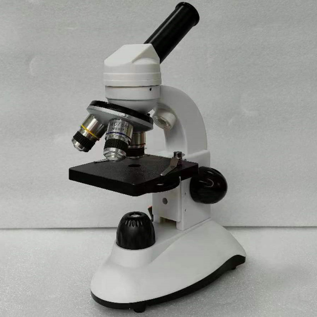 میکروسکوپ مدل XSP NEW 640X