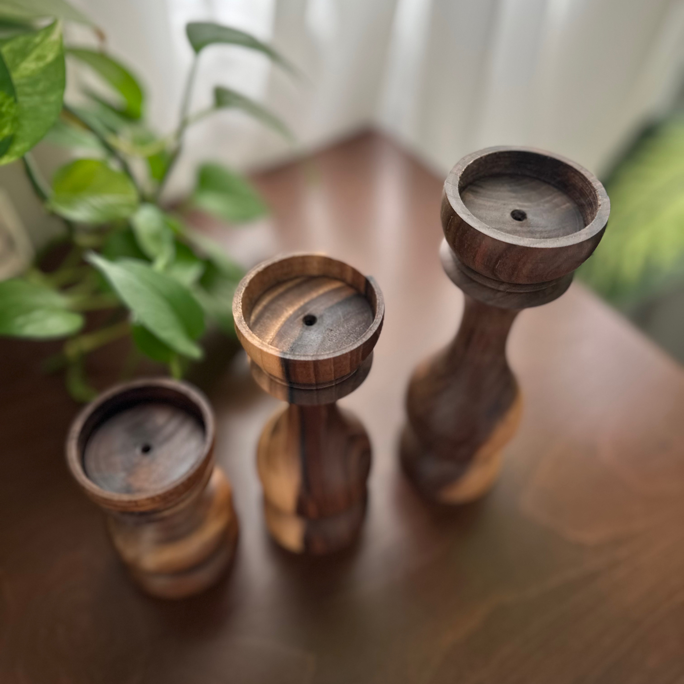 شمعدان چوبی مدل رویا مجموعه ٣ عددی