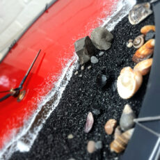 ساعت دیواری رزینی طرح دریا